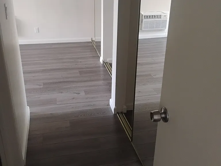 470 E Angeleno Ave — Photo 25