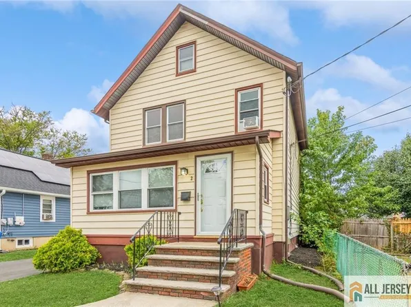 2 Lillian Ter, Woodbridge, NJ 07095