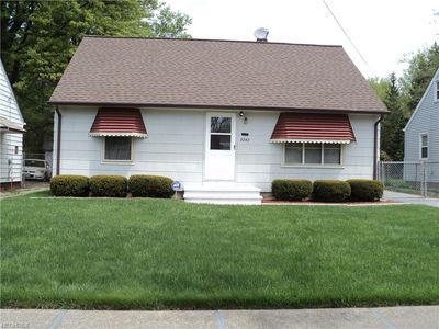 2243 Green Rd, Cleveland, OH, 44121