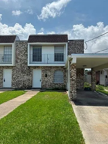 3710 Saratoga Dr