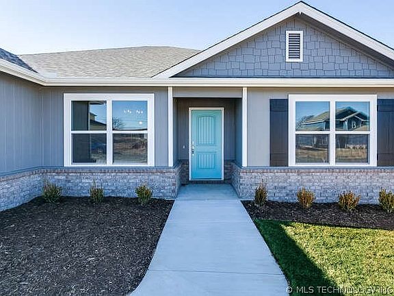 2nd image of 8648 S 256th East Pl