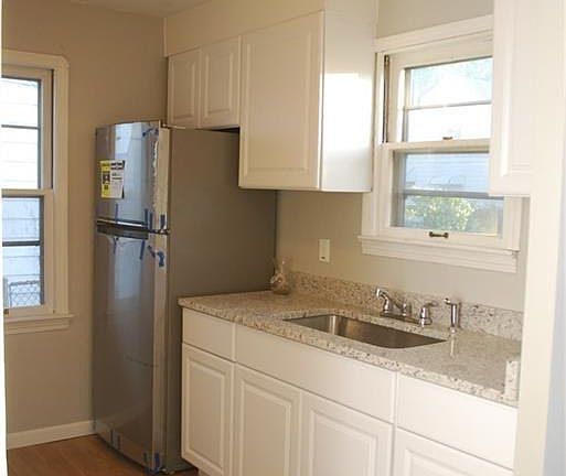 5th image of 6158 W 54th St