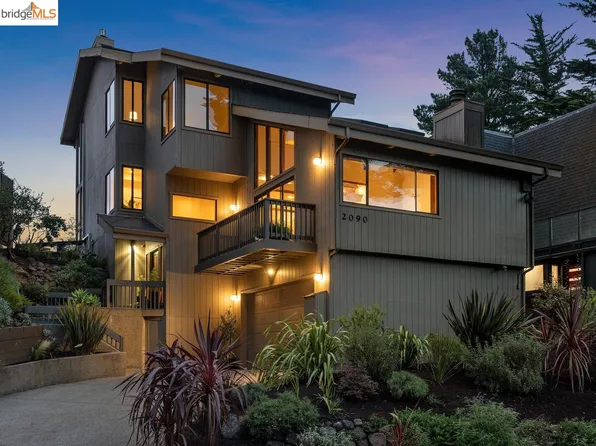 2090 Manzanita Dr, Oakland, CA 94611