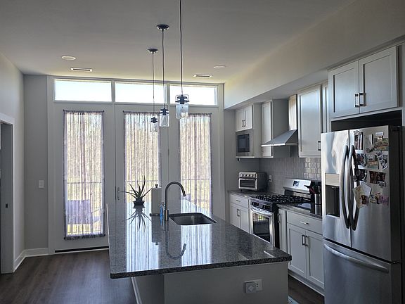 5th image of 11220 N Park Pl