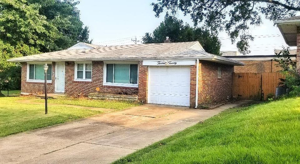 1st image of 1320 Northumberland Dr