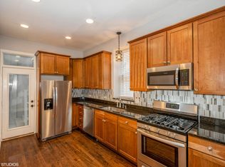 6320 N Paulina St #1, Chicago, IL 60660