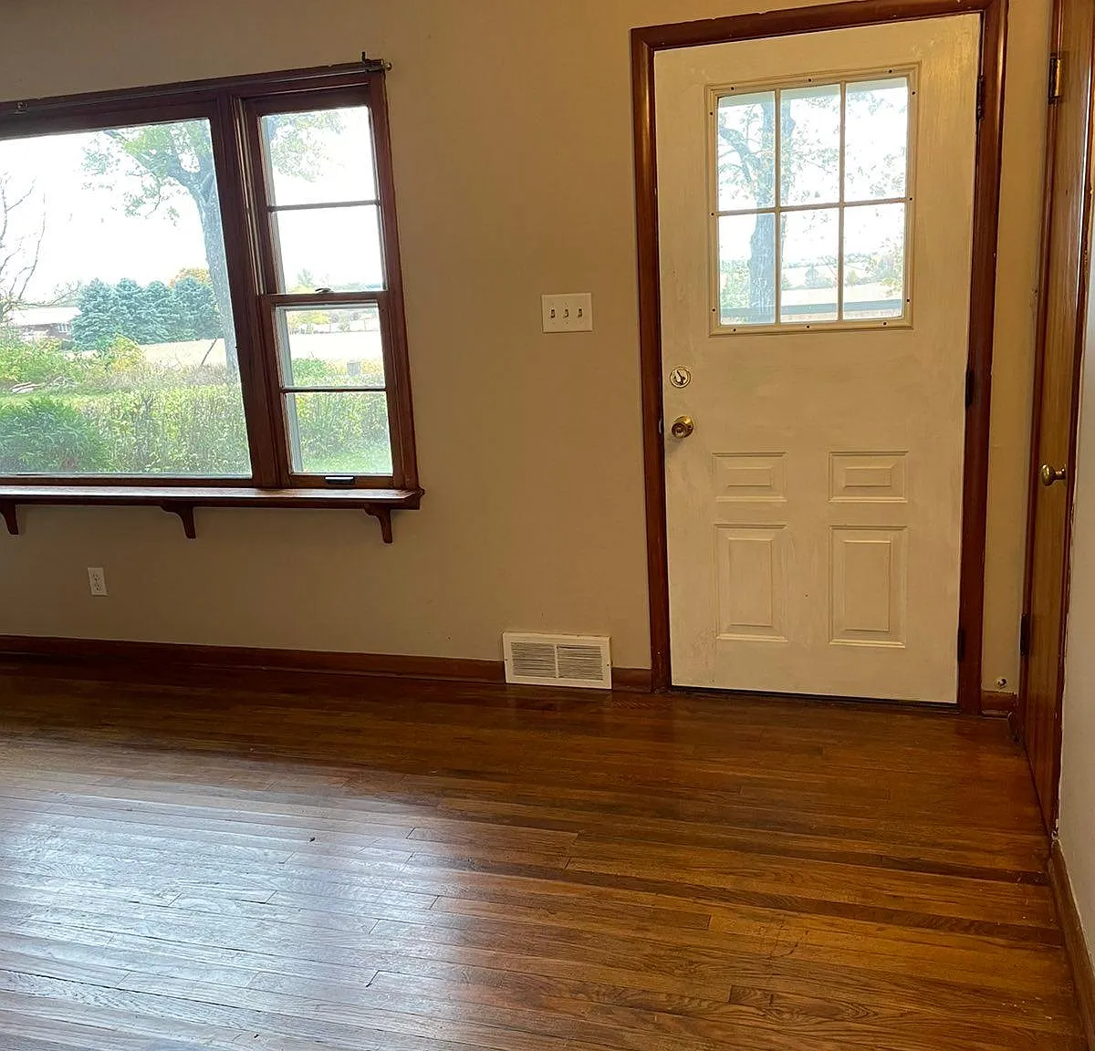 2 bed, $1,800 — Photo 4