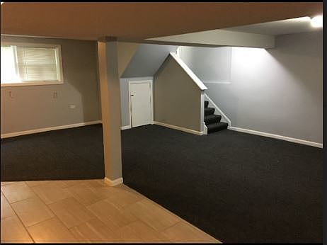 2nd image of 5407 N Sawyer Ave #G