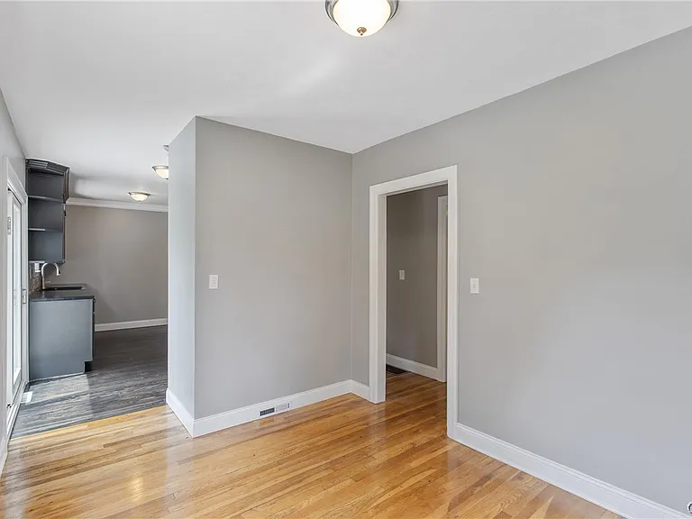 116 E Richmond Rd — Photo 15