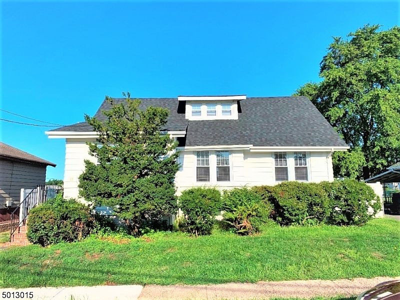 1st image of 62 Albert Ave