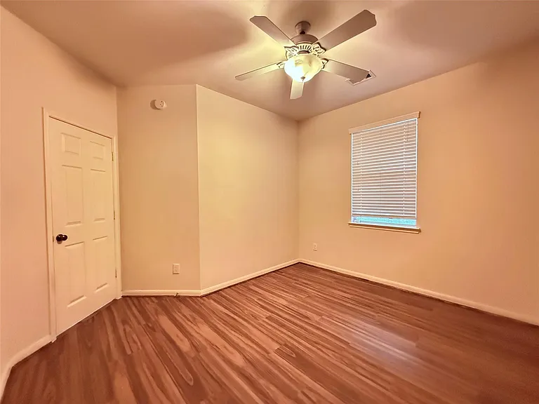 7323 Boerne Creek Dr — Photo 26