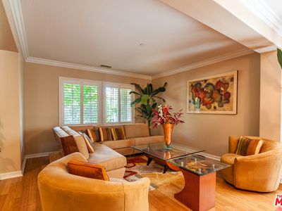 43 Mountain Laurel Way, Azusa, CA, 91702