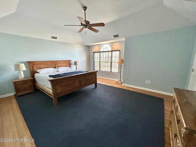 206 Pointe Dr — Photo 19