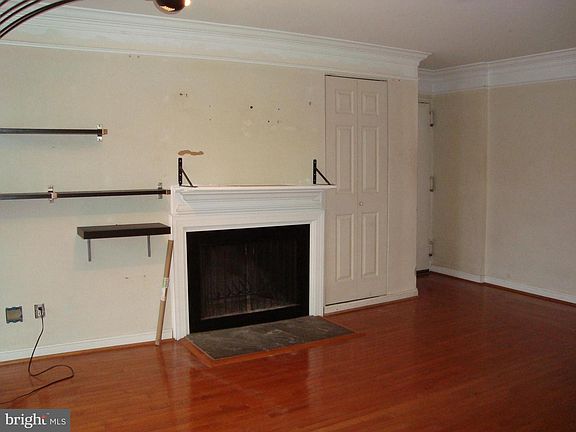 5th image of 102 Duvall Ln #6-202