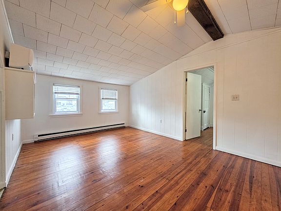 4th image of 712 S Broad St #1