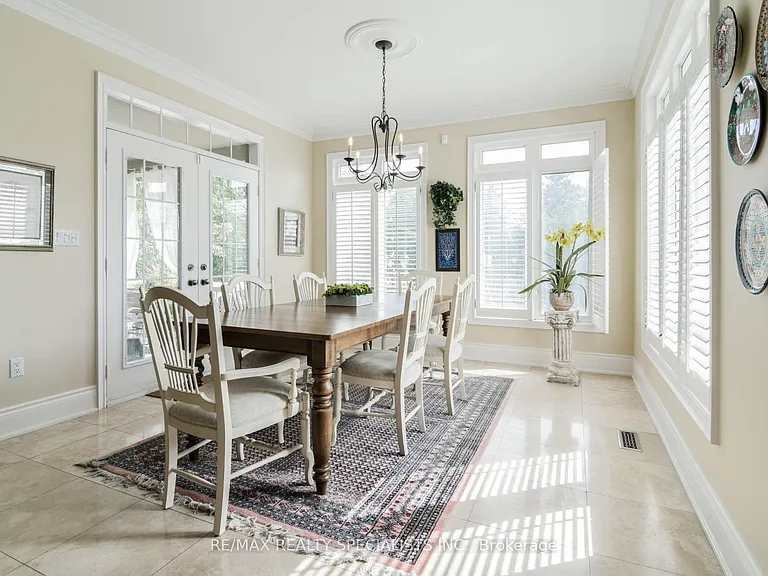 7 Scott Dr #UPPER — Photo 18