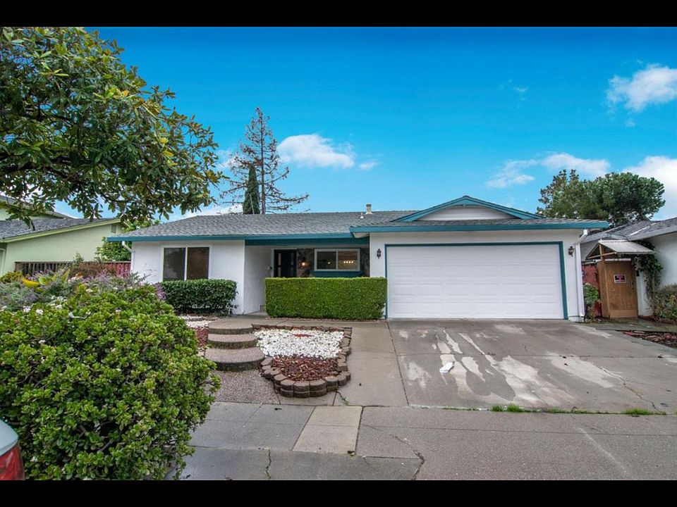 1st image of 277 S Park Victoria Dr