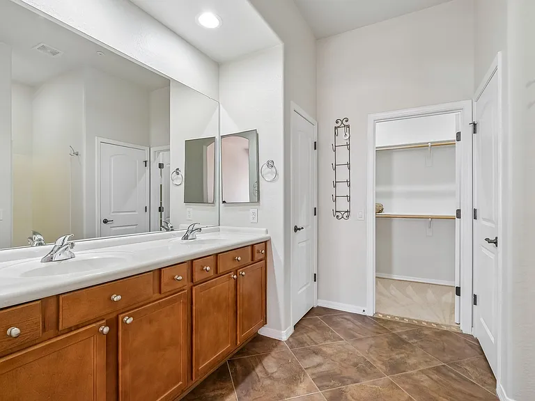 6067 E Knolls Way S — Photo 20