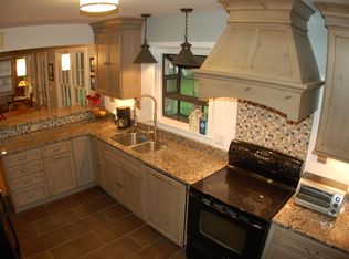 265 Bayview Dr, Mount Pleasant, SC 29464