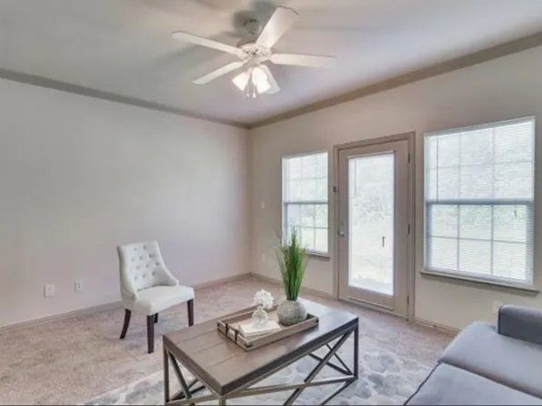 1528 Aldra Dr, Fort Worth, TX 76120