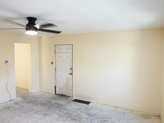 4th image of 727 Isabella St