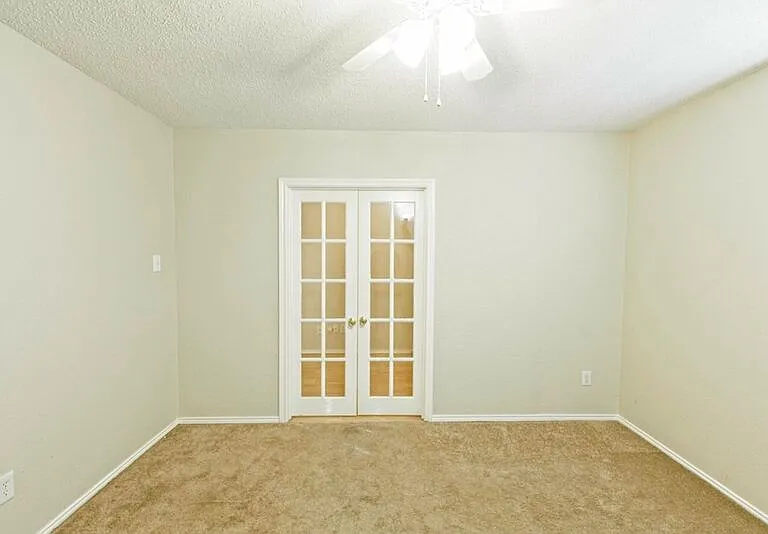 1118 Water Oak Way — Photo 10