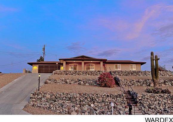 1st image of 3590 Bluecrest Dr
