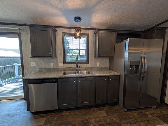 Stainless Steel Fridge with water and ice maker