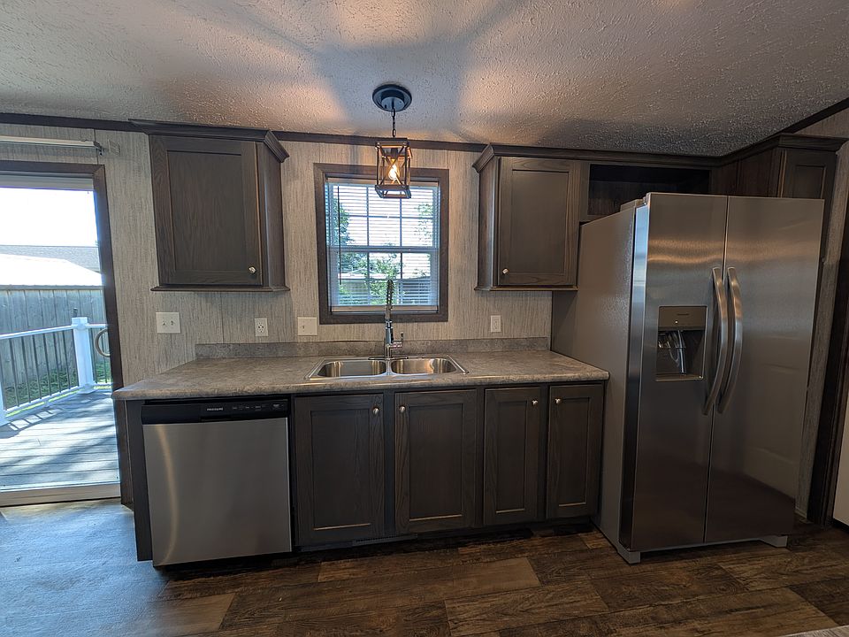 Stainless Steel Fridge with water and ice maker
