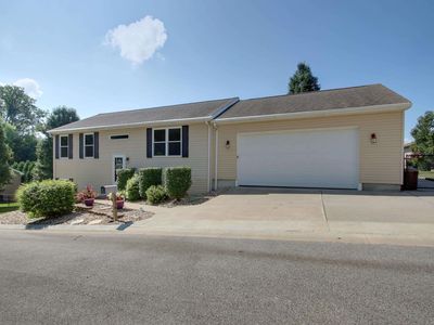 2416 Van Buren St, Quincy, IL, 62301