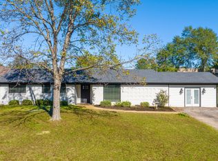 205 Bramlette Ln, Longview, TX 75601