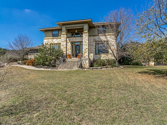 2nd image of 643 Ridge