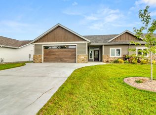 830 Lake Forest Cir, Detroit Lakes, MN 56501