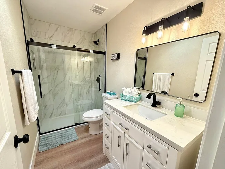 6147 E Lewis Ave — Photo 11