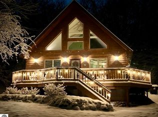 6985 Grindle Strause, Bellaire, MI 49615