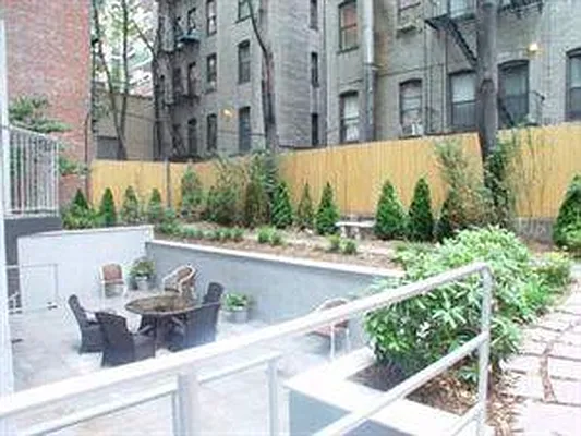 Rented by Plaza Real Estate Group | media 51