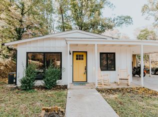 1220 Huntington Rd, Knoxville, TN 37919