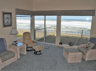 4175 N Highway 101 APT E4, Depoe Bay, OR 97341
