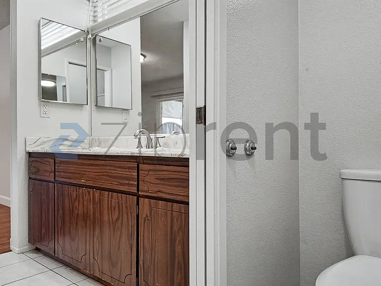 9517 Helio Dr #9517 — Photo 30