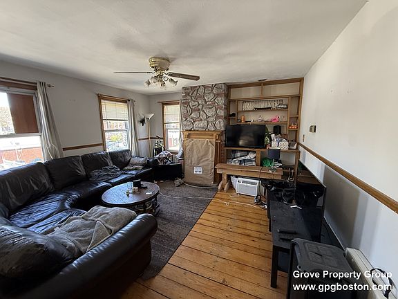 4th image of 621 E 5th St #3