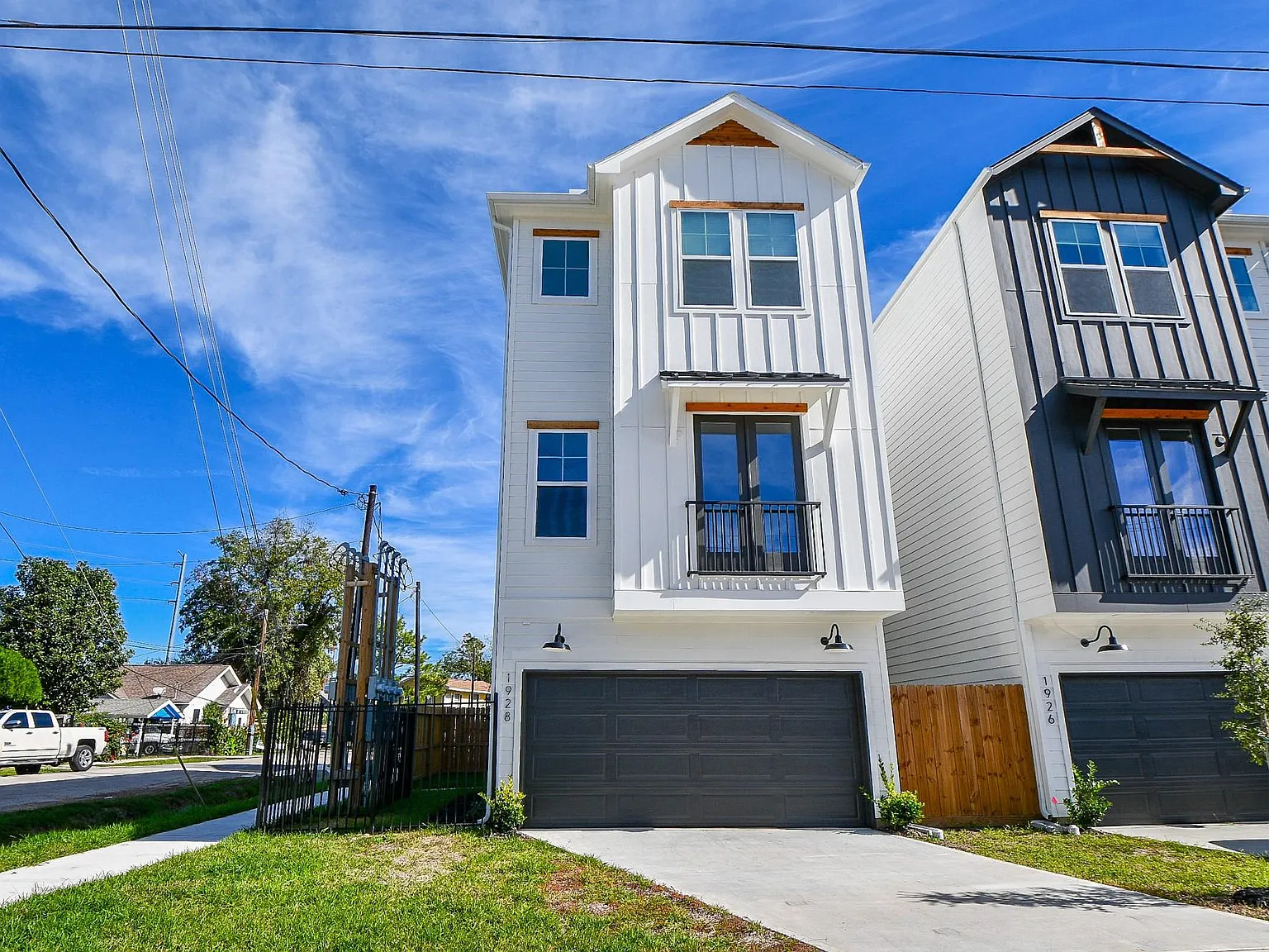 3 bed, 3.5 bath, 1795 sqft, $2,750 — Photo 1