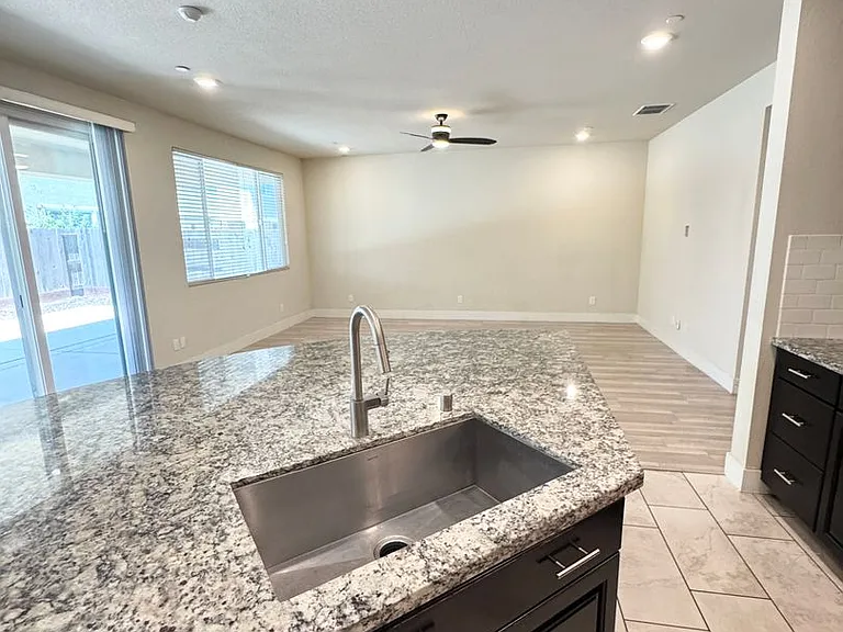 4519 White Sage St — Photo 10