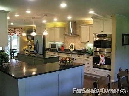 Kitchen
						:
						Renovated in 2012, no expense spared.