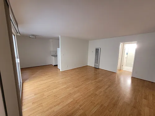 1410 Venice Blvd #6 Photo 1