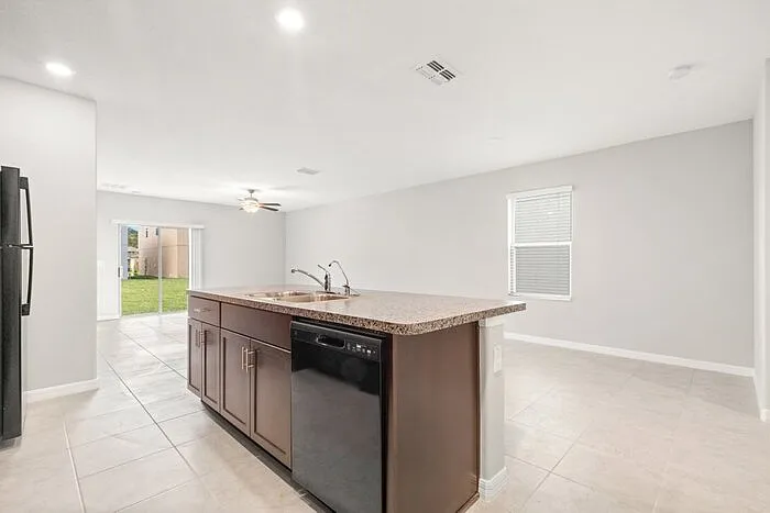 4305 Romano Busciglio St — Photo 8