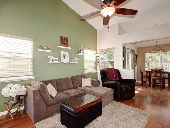 5th image of 2914 Twin Creeks Ln