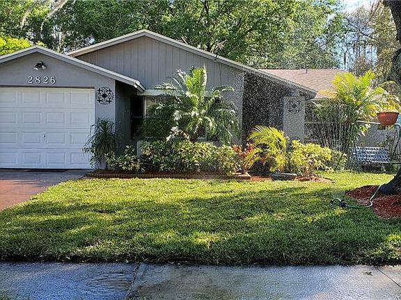 4th image of 2826 Cedaridge Dr