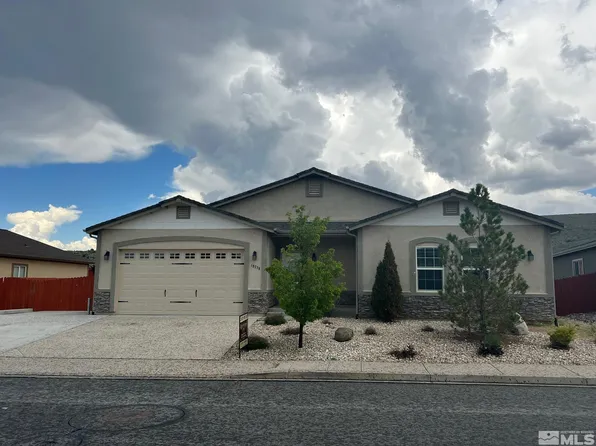 18238 Grizzly Bear Ct, Reno, NV 89508