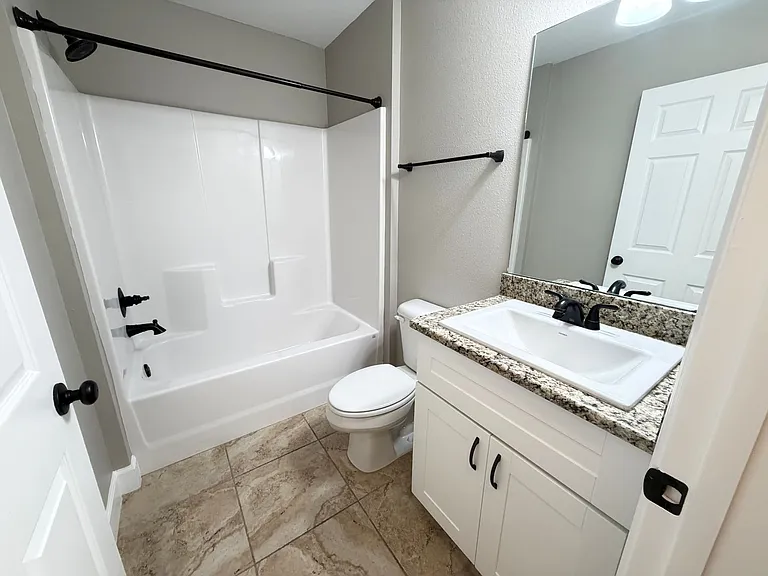 16513 SW 22nd Terrace Rd — Photo 13