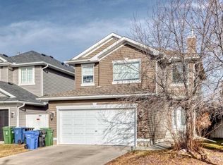 214 S Coville Cir NE, Calgary, AB T3K 5N8